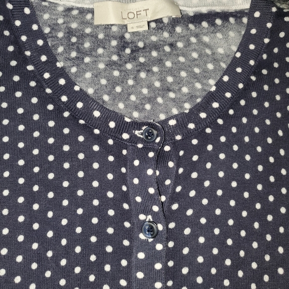 LOFT Blue & White Poka Dot Button up - Picture 5 of 12